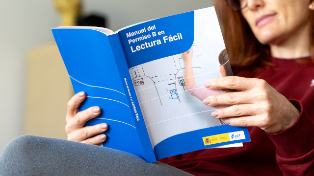 DGT Direcci n General De Tr fico DGT Direcci n General De Tr fico